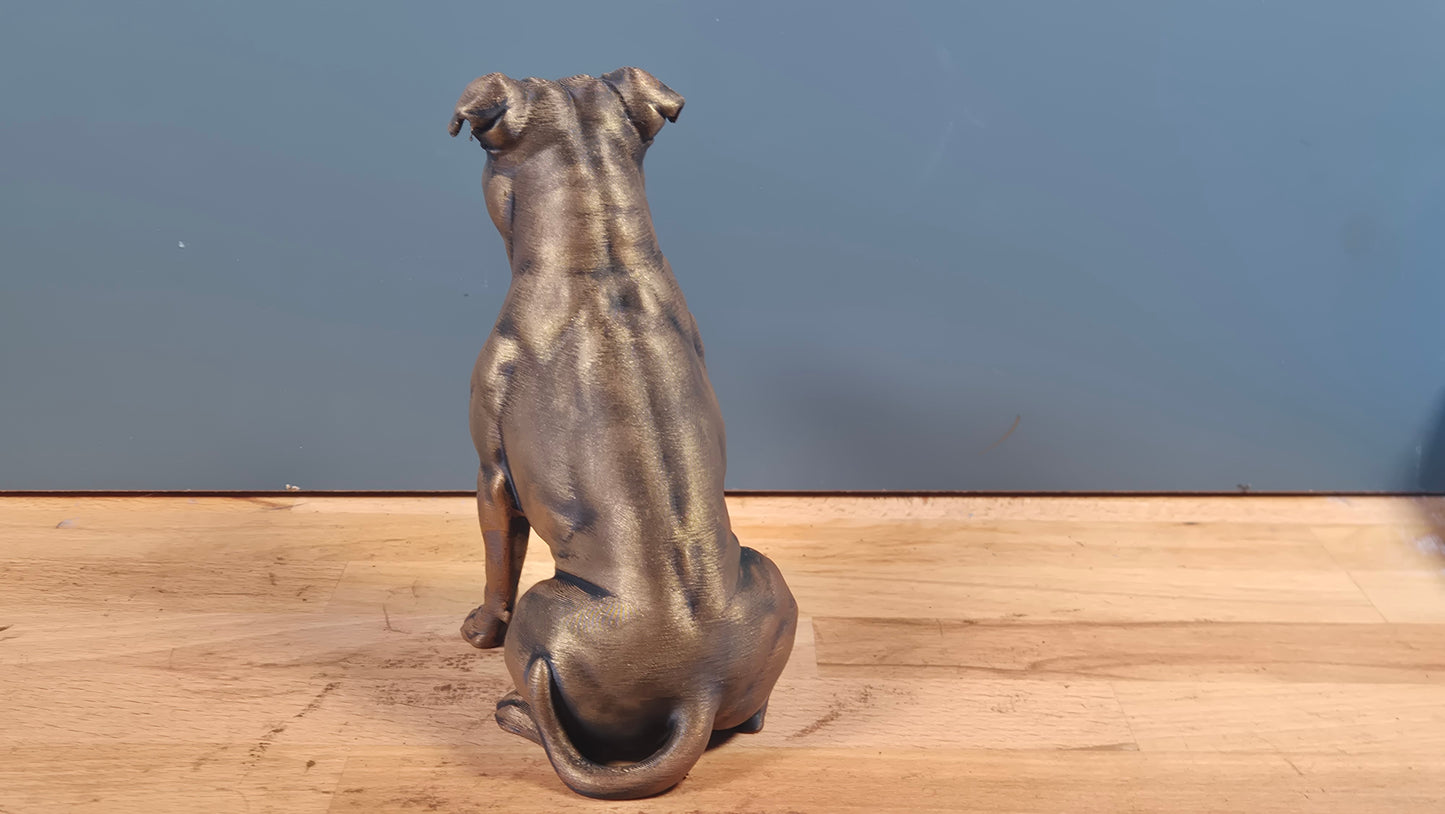 Staffordshire Bull Terrier - Hundefigur