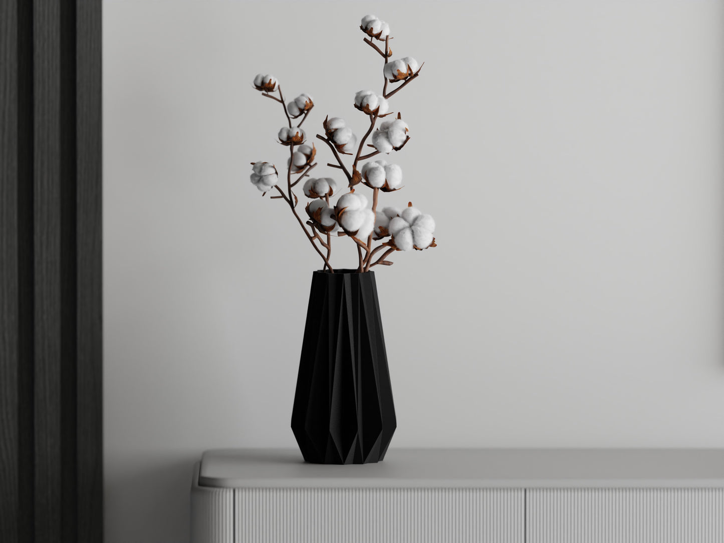 Ribs Triangle Vase
