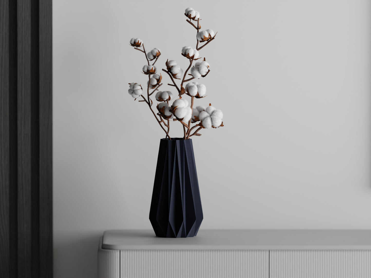 Ribs Triangle Vase