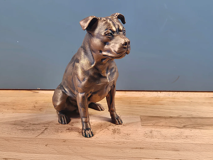 Staffordshire Bull Terrier - Hundefigur